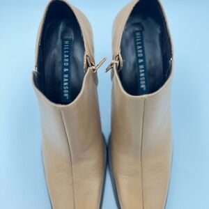 Hillard & Hanson Ankle Booties